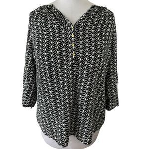 Kaari Blue Womens Plus SZ 1X Back Pleated Top Adjustable Tie Sleeves Black White